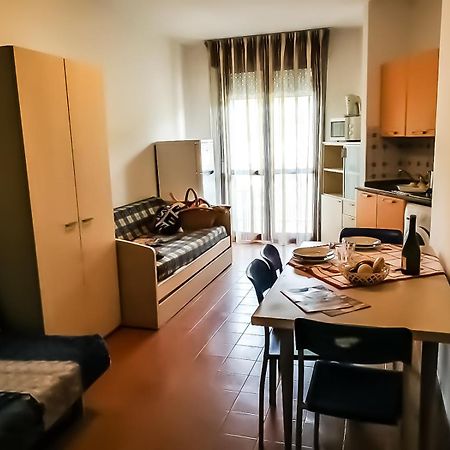 Condominio Moschettieri ビビオーネ エクステリア 写真