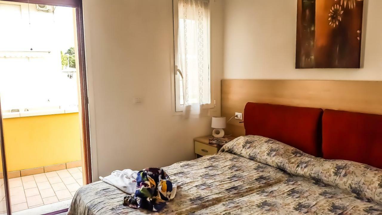 Condominio Moschettieri ビビオーネ エクステリア 写真